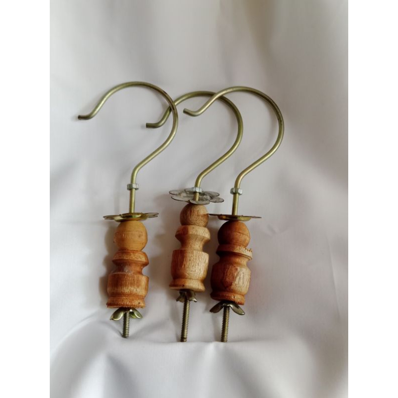 GANTUNGAN BESI UNTUK SANGKAR BURUNG MURAH