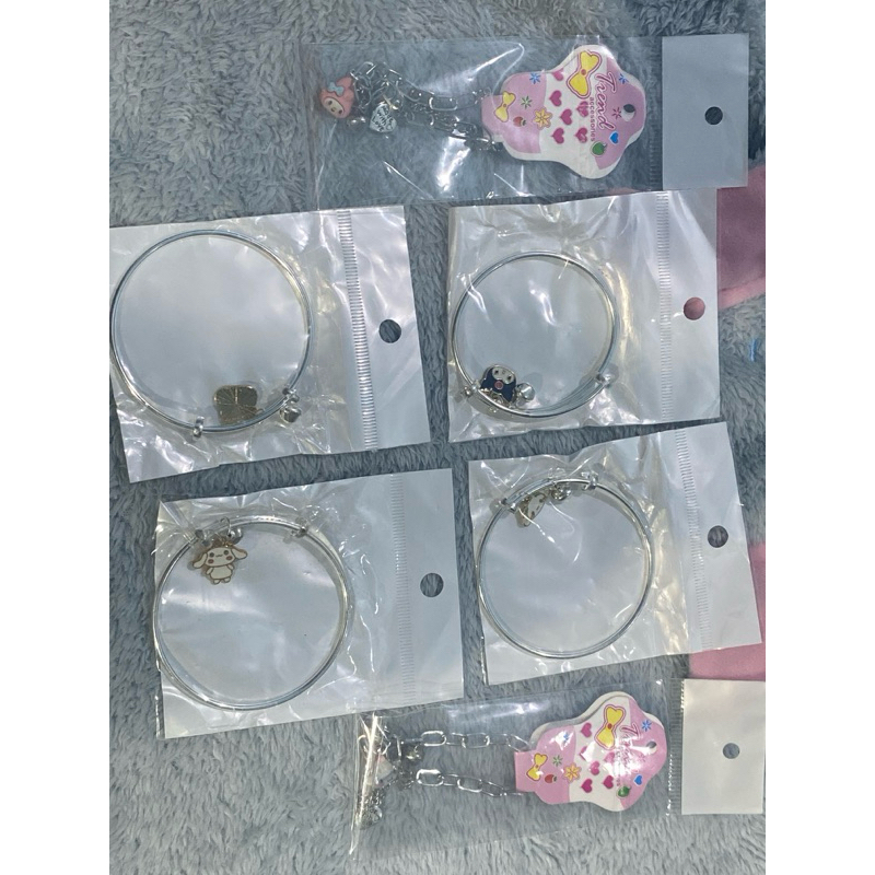 gelang anak pandora viral