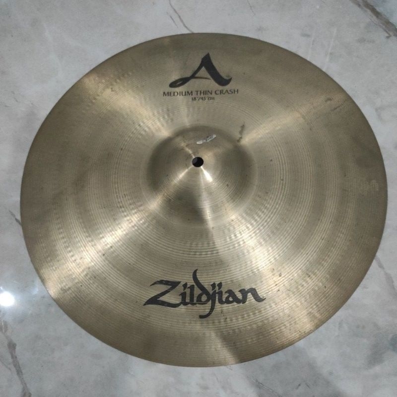 Cymbal Medium Thin Crash 18" / 45cm Zildjian A Series - CRACK