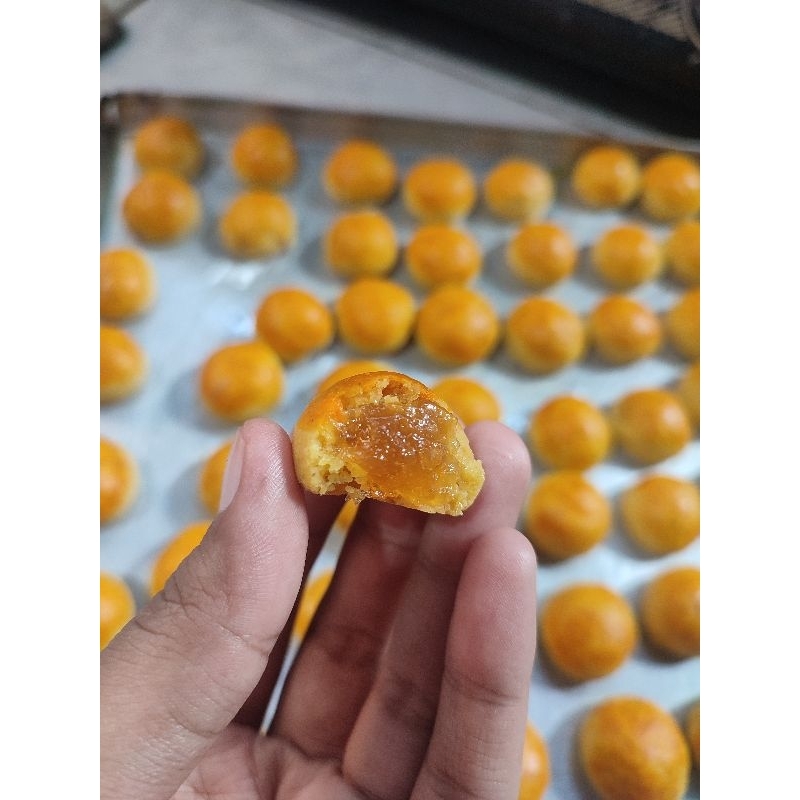 

Kue kering Nastar premium