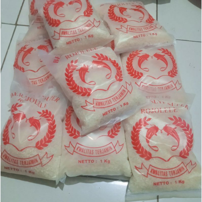 

Beras Kemasan "ROJO LELE" 1 liter
