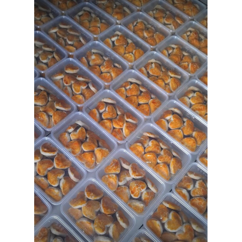 

KUE KACANG LOVE ISI 30pcs