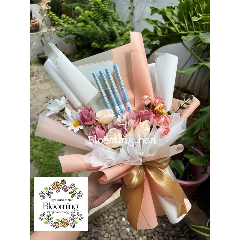 Buket Uang / Buket Bunga Palsu / Artificial Flower