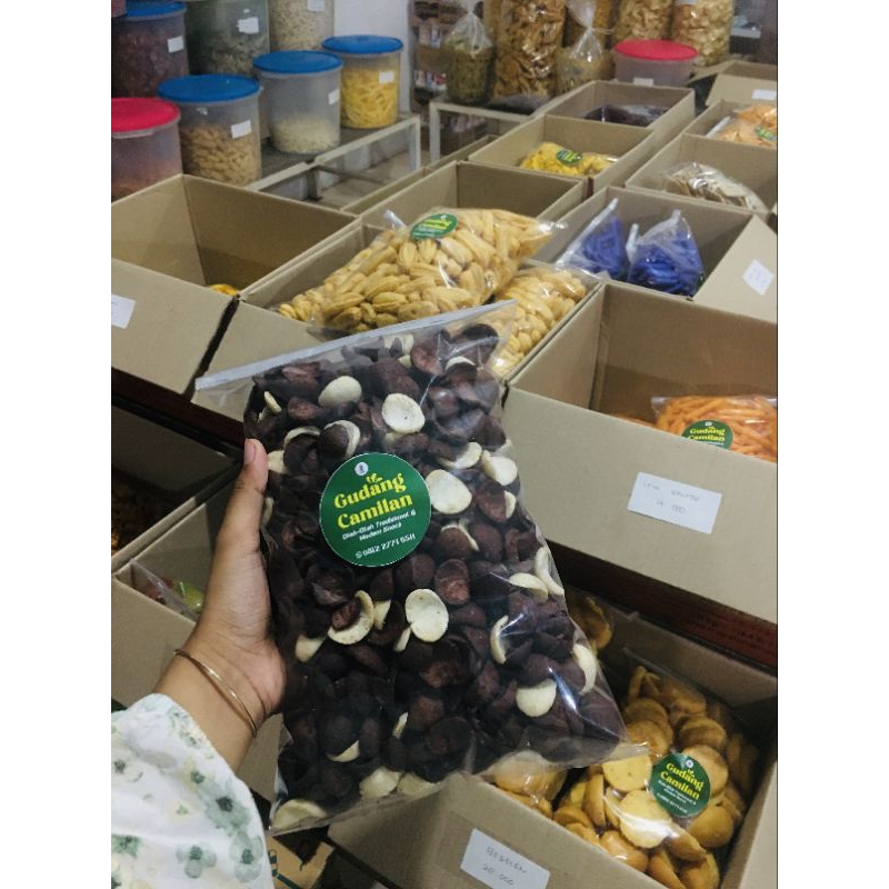 

CHOCO CRUNCH MIX VANILA DAN COKLAT RENYAH 500gr/1kg