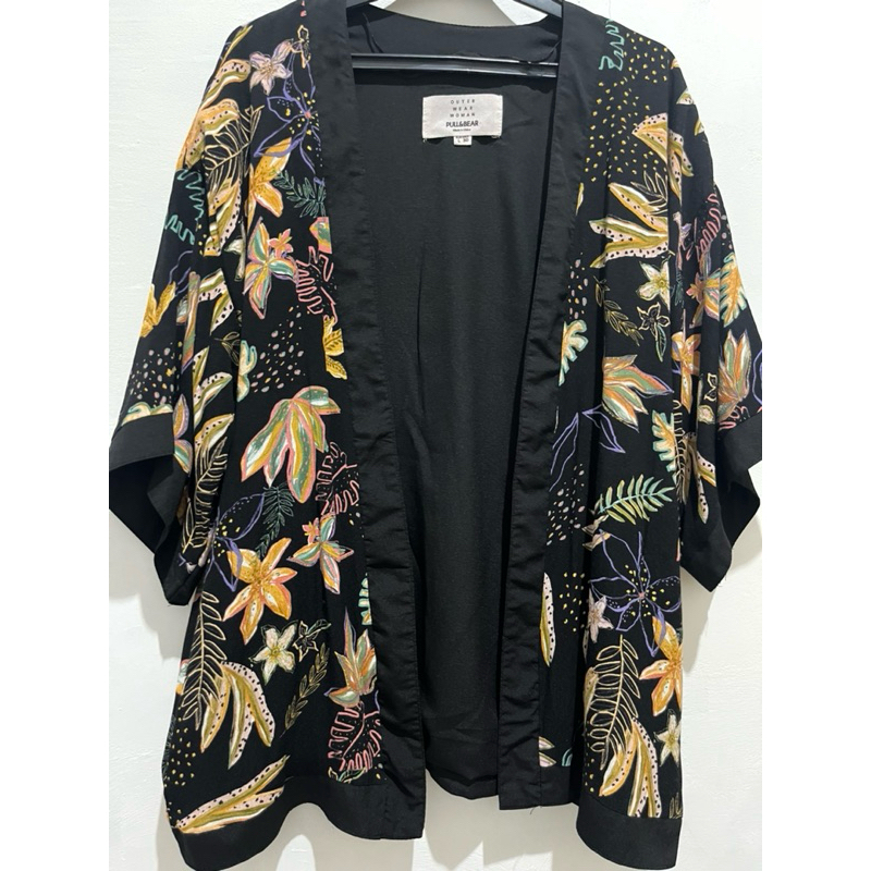 Preloved - Outer Pull&Bear floral