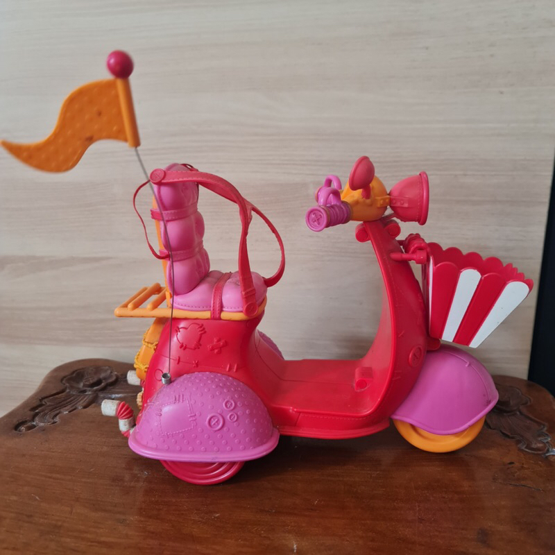 Lalaloopsy RC Scooter
