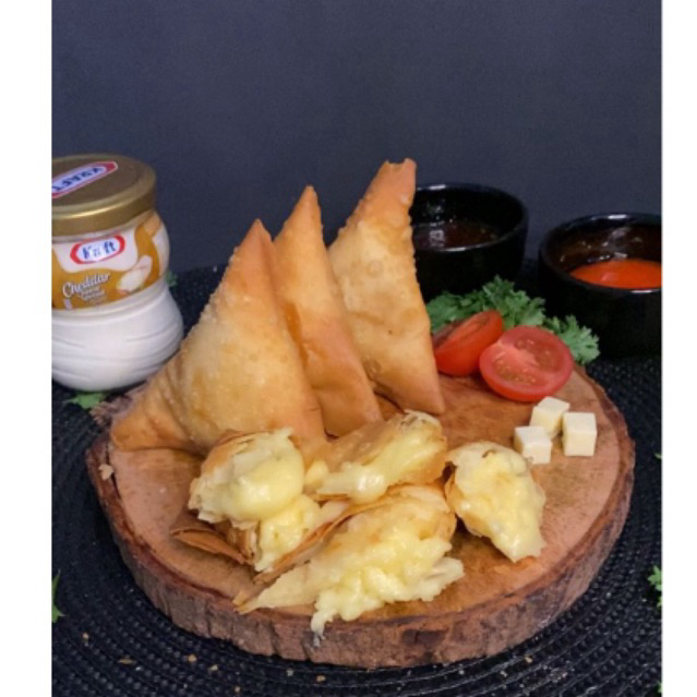 

SAMBOZA CHEESY MELT BY CLARA FROZEN FOOD