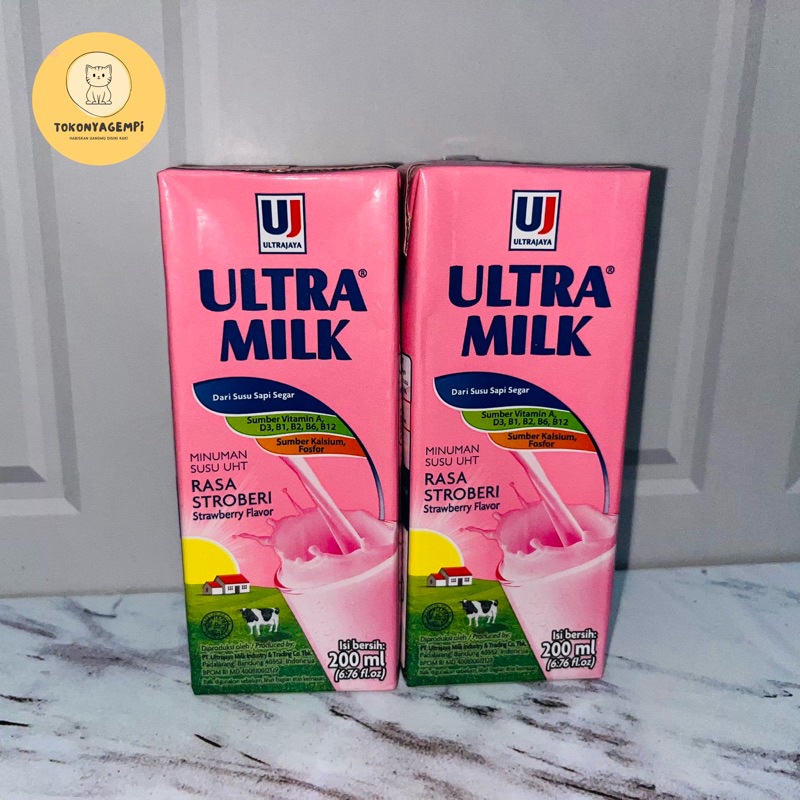 

SUSU ULTRA MILK UHT 200ML Rasa Strawberry Stroberi