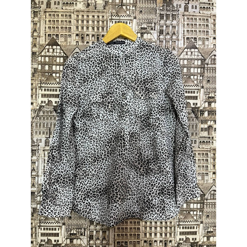 Preloved Kemeja Macan Zara