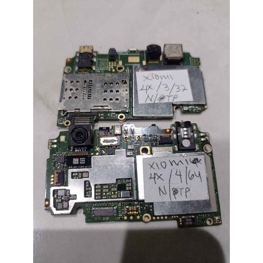 Mesin Handphon Xiaomi Redmi 4X RAM 4/64 GB dan RAM 3/32