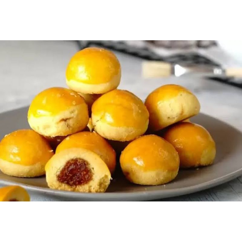 

[ 32 ] Cemilan kue nastar 3 rasa