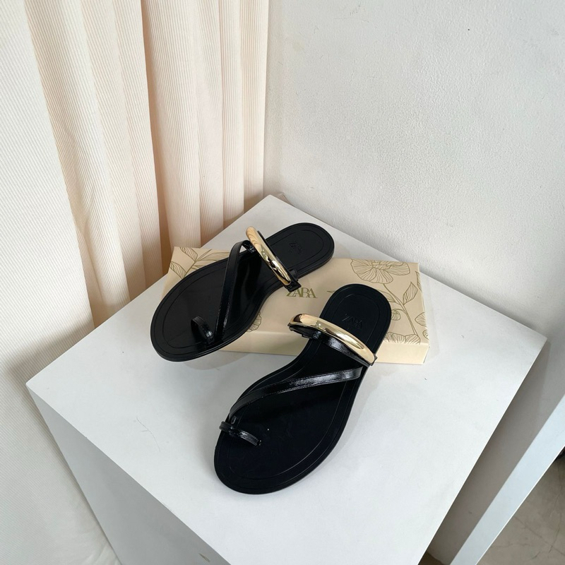 Strappy sandals with chain by Zara high quality fashion shoes sandal tali wanita kantor kerja casual