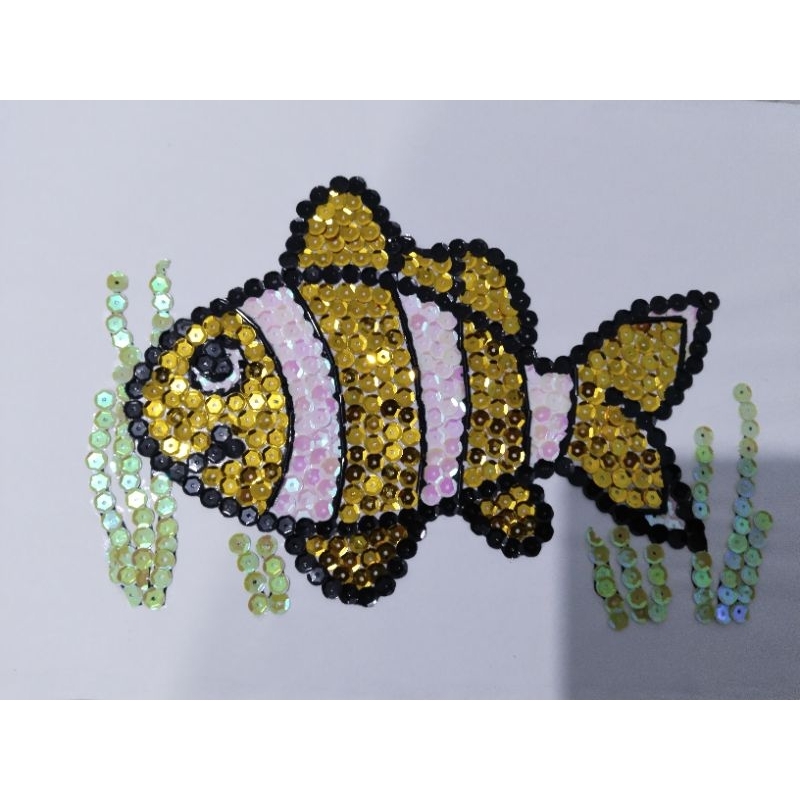 kolase manik manik gambar ikan nemo