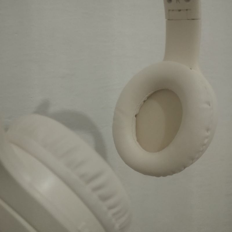 Headphone Lenovo th10 beige