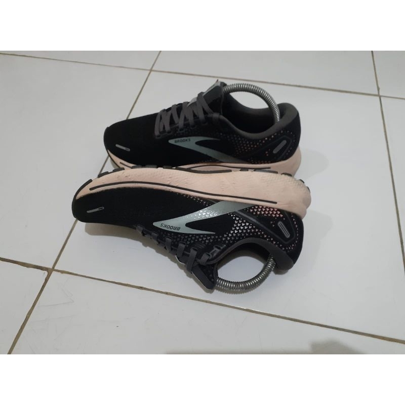 Jual Sepatu Lari Brooks Ghost 14