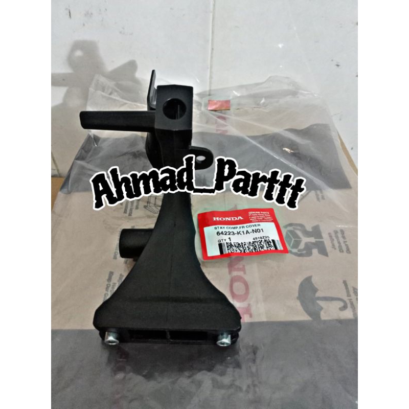 64223-K1A-N01 Dudukan Lampu Reflektor Cover Tameng Depan Honda New Beat LED Beat Street K1A