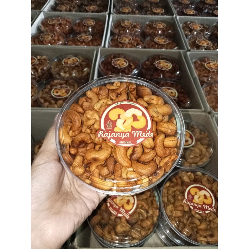 

Kacang Mente rajanya Mede