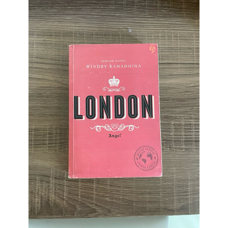 

london by windry ramadhina (preloved tanpa postcard)