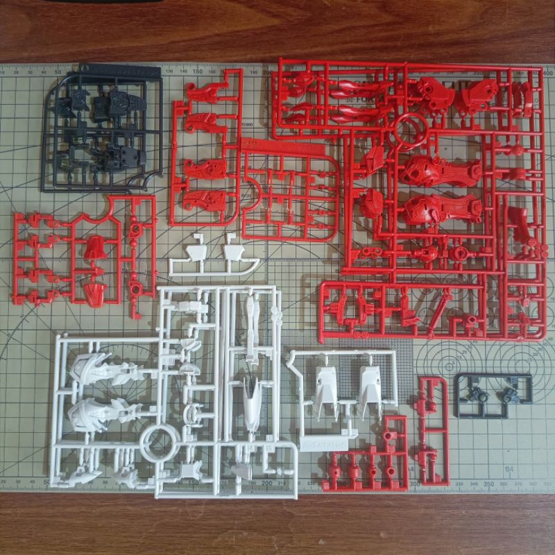 BANDAI MG 1/100 MASTER GRADE GUNPLA GUNDAM ASTRAY RED FRAME FLIGHT UNIT KAI DRAGON PART PARTS LEGS U