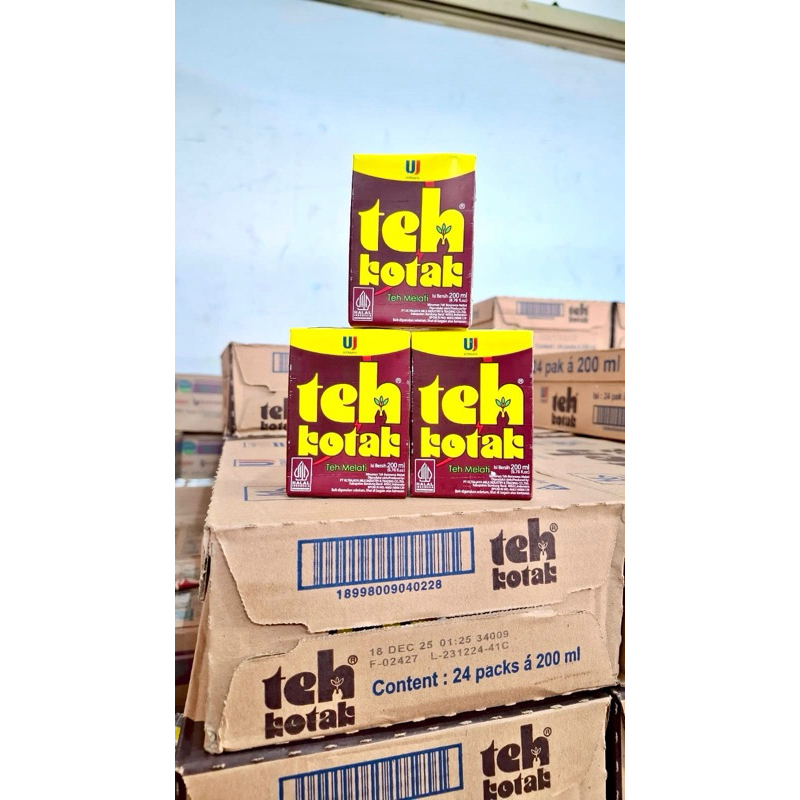 

teh kotak 200 ml 1 dus isi 24 pcs