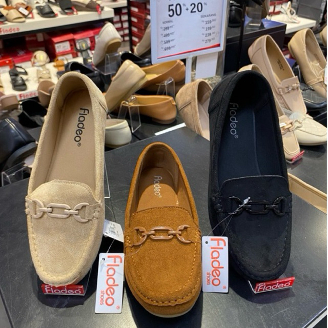 SEPATU MOCCASIN FLADEO WANITA MATAHARI MALL