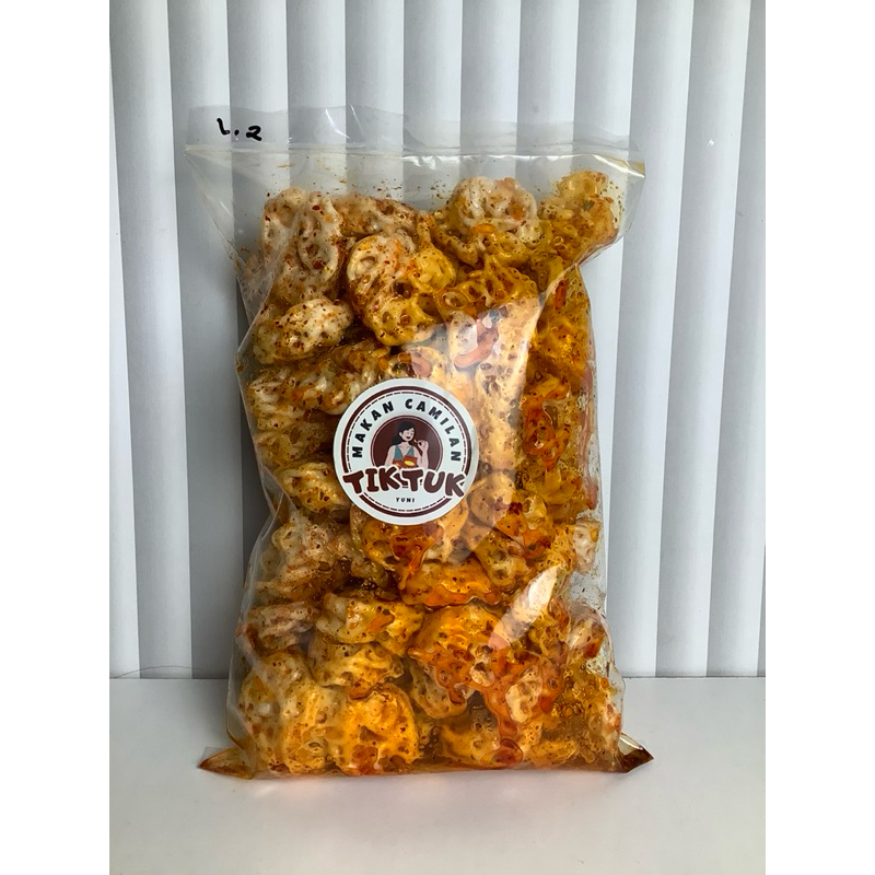 

KRUPUK RAFAEL PEDAS DAUN JERUK