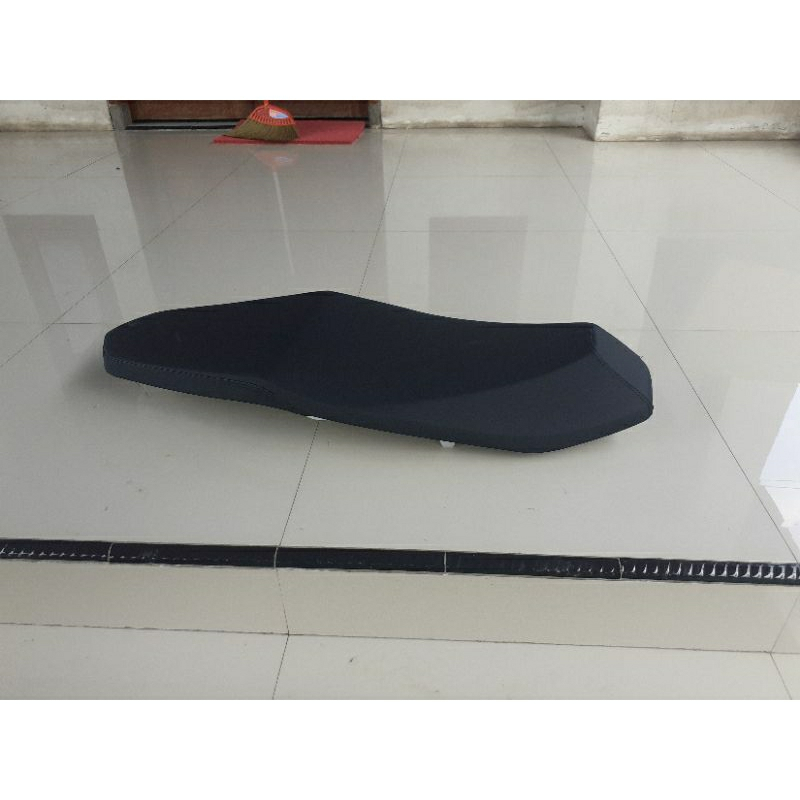 Jok Vario 160 Slim Anti Jinjit Polos Amplas Papas Tulang modifikasi