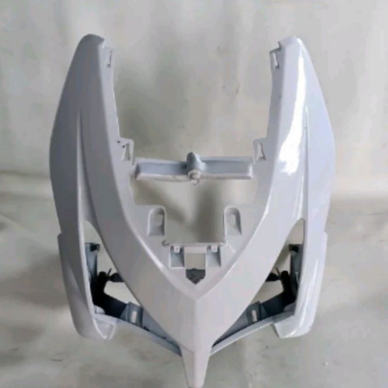 tameng panel depan Vario 110 karbu putih