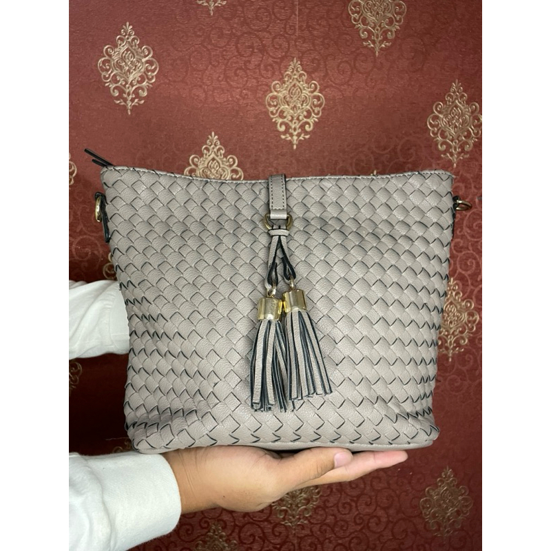 Lamarthe Hand Bag