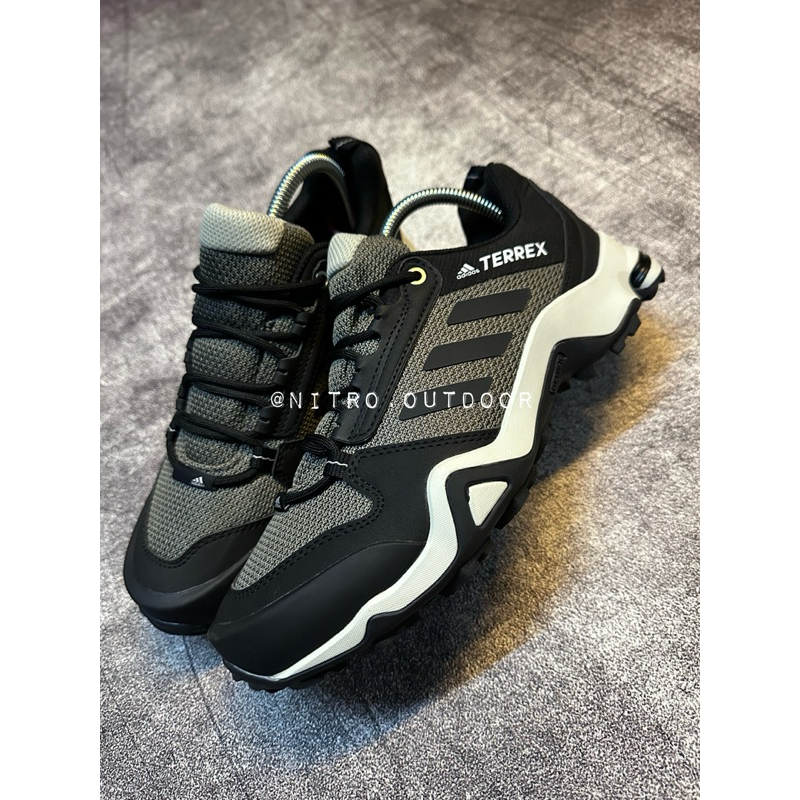 SEPATU HIKING ADIDAS TERREX AX3 GORE-TEX