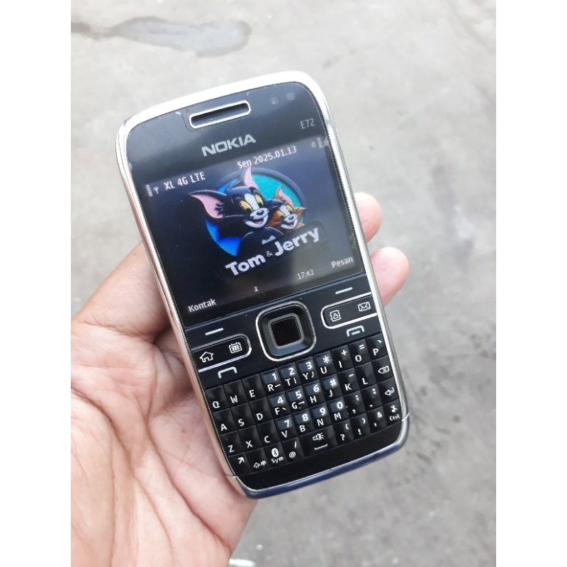 Nokia E72 Black Mulus Original Normal (Second)