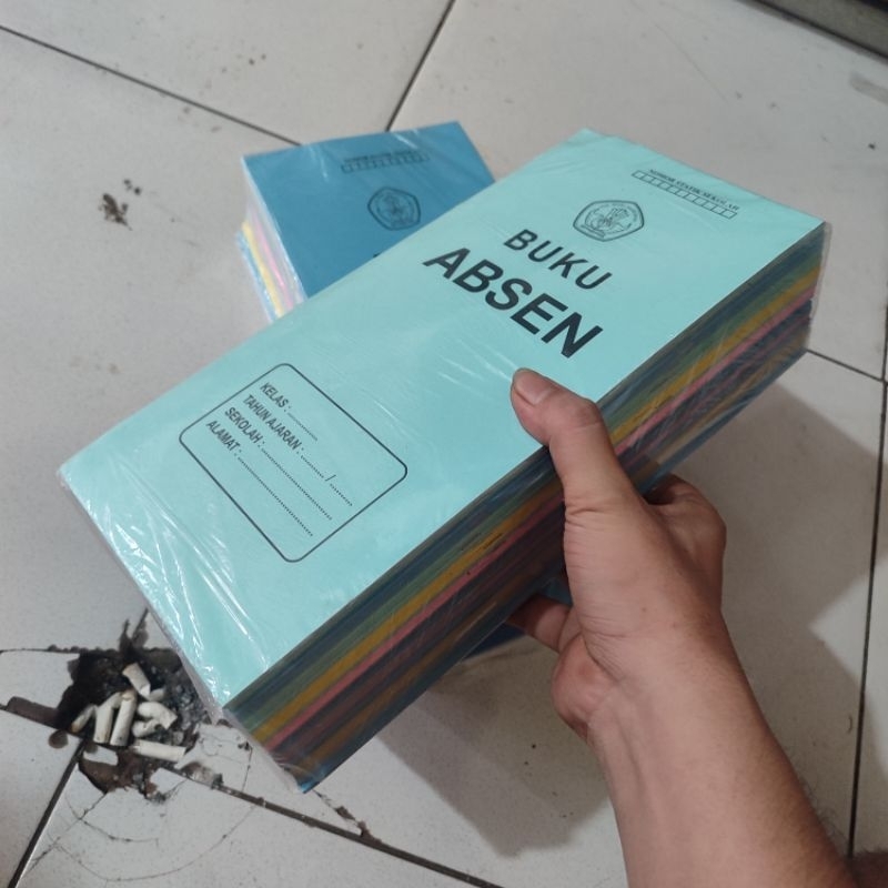 

Promo 1 Pak Buku Absen Siswa Isi 50 Pcs
