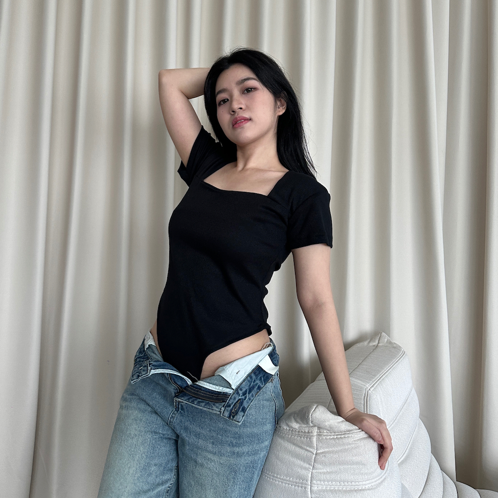 SomethingSweet - RUKA Bodysuit Wanita l Atasan Wanita Rib Knit l Kaos Polos Lengan Pendek Leher Kota