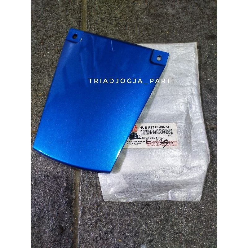 sambungan body belakang pet stop petstop cover tail fizr f1zr biru BC3 original ori yamaha