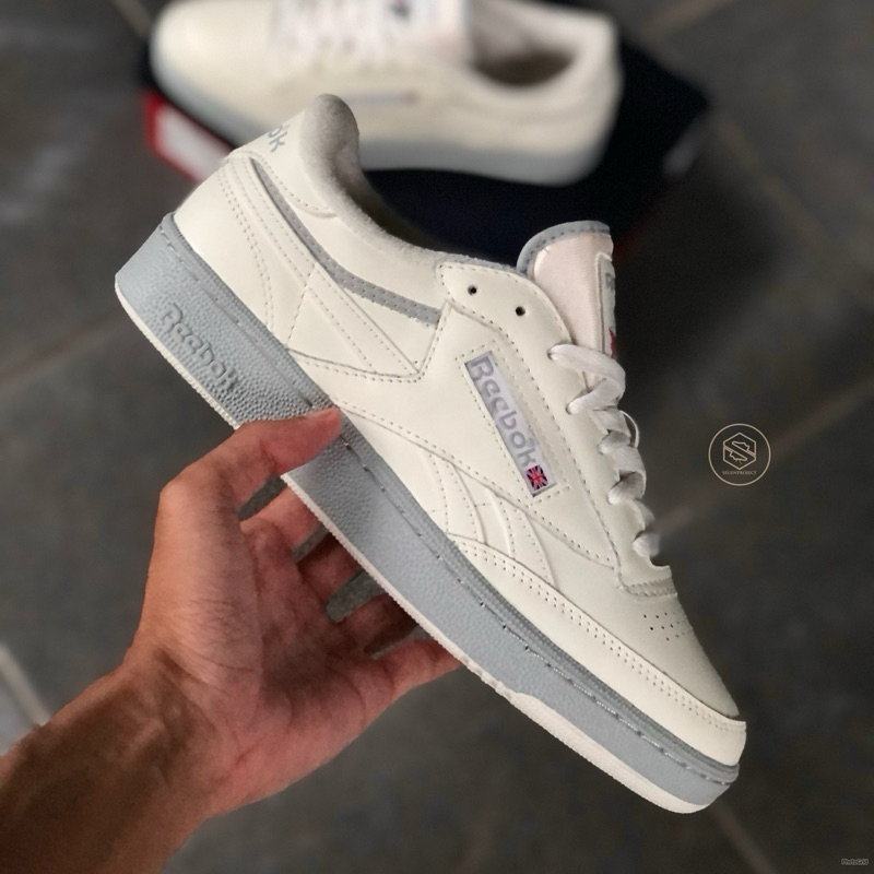 REEBOK CLASSIC CLUB C 85 REVENGE VINTAGE CHALK WHITE GREY BLACK ORIGINAL