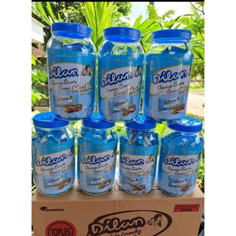 

Dilan Coklat Crunchy Toples Caramel Isi 25 Pcs Suguhan Lebaran Idul Fitri