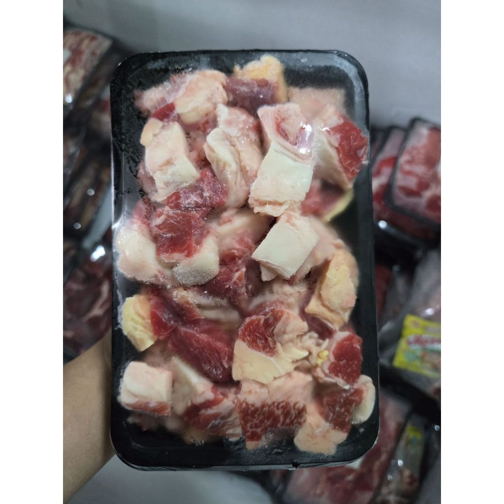 

TETELAN DAGING KEMASAN FROZEN UNTUK BAKSO DAN SOP