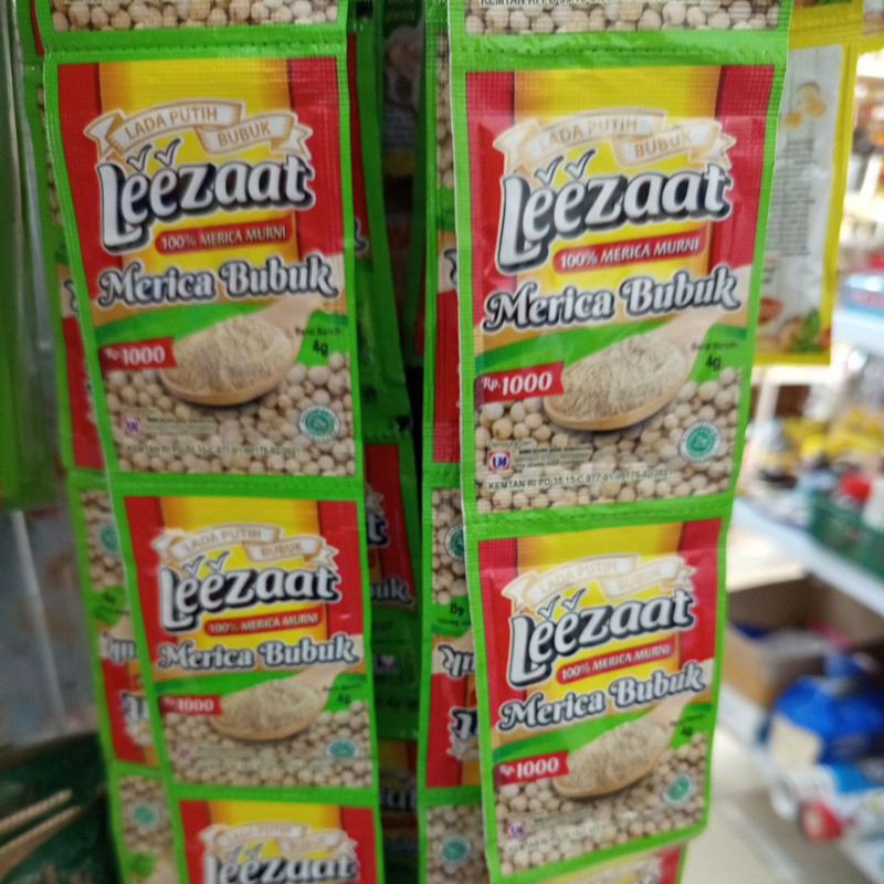 

Merica bubuk merk leezaat 4g (1 saset)