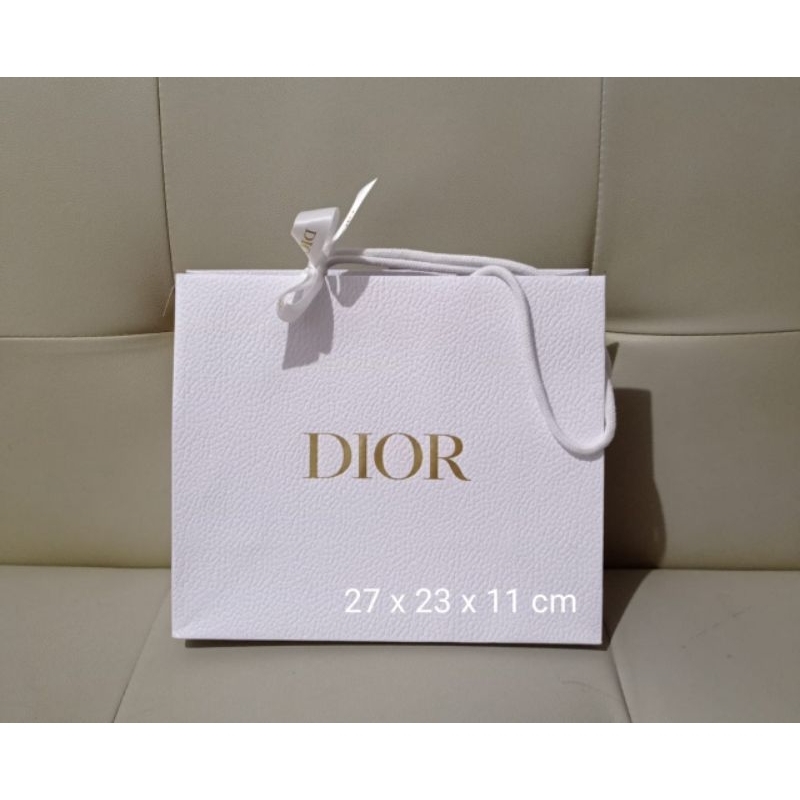 

paperbag dior medium authentic / paper bag dior asli