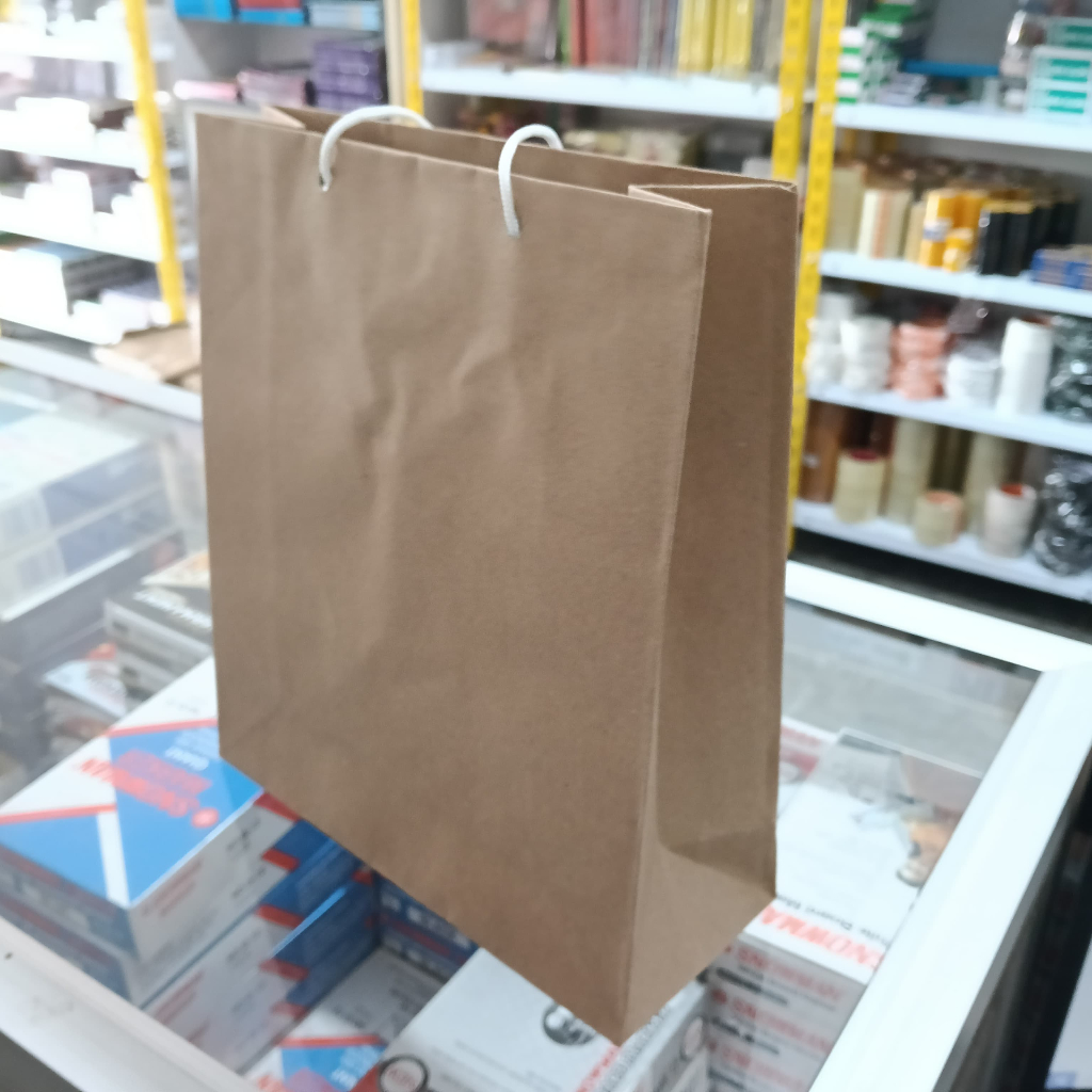 

SATUAN PAPERBAG COKLAT 24 x 20 cm TAS KADO SERBAGUNA
