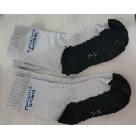 2 pcs Kaos Kaki Sekolah Mahatma Gading preloved