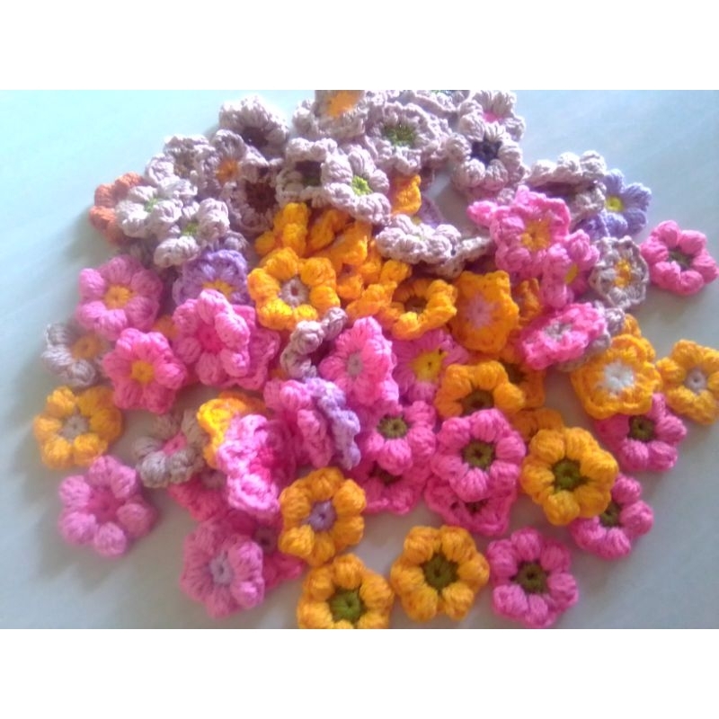 aplikasi tempel rajut bunga gembul mini (isi 10)