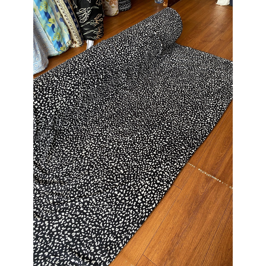 kain katu rayon viscose motif macan putih kecil terbaru best seller