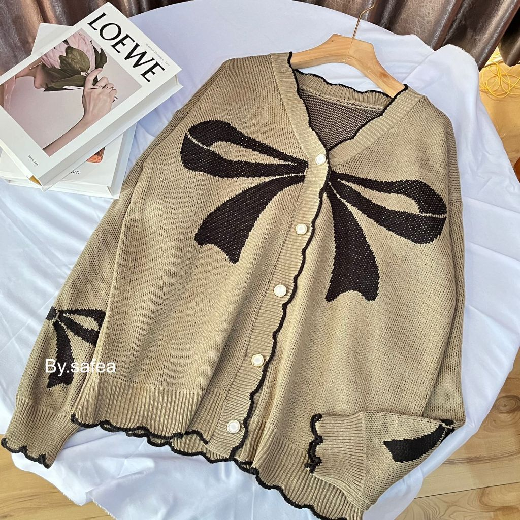 Yolanda Cardigan Rajut Wanita Oversize Motif Pita Leher V-Neck