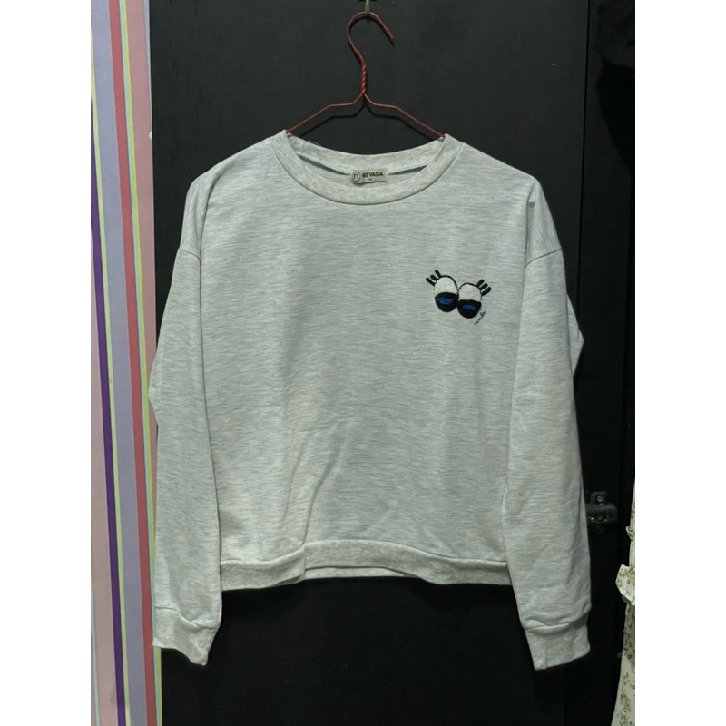 preloved sweater nevada