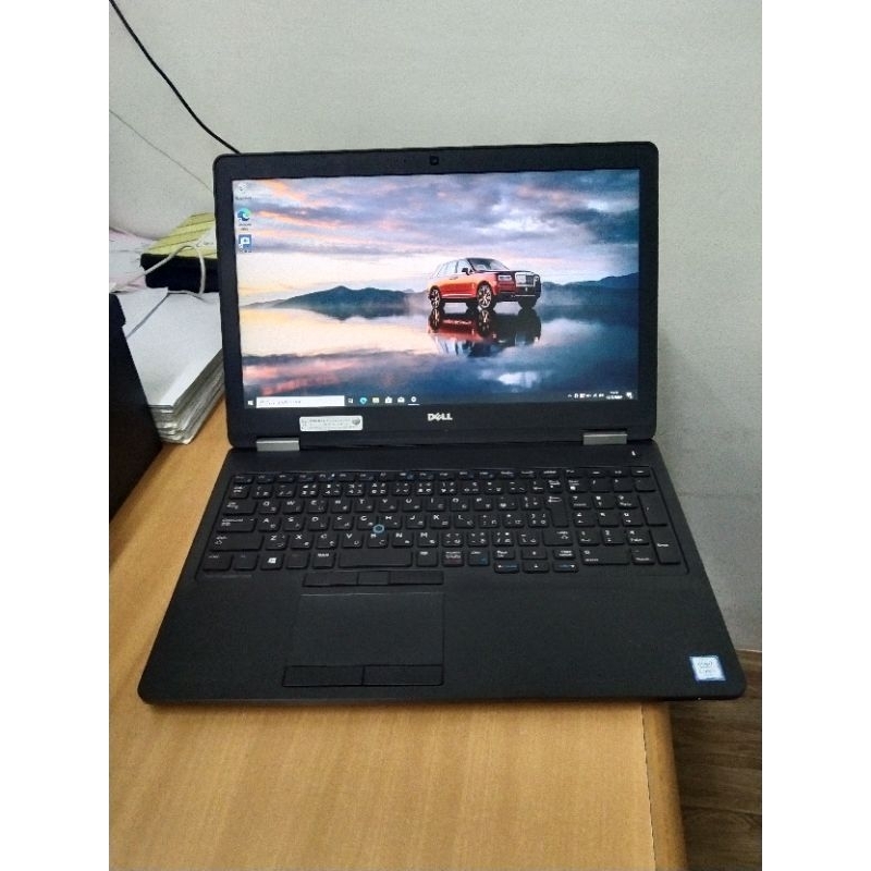 Laptop Dell precision 3510 i7 6700HQ gen 6 || ram 8 GB || SSD 512 GB  dual VGA (AMD Radeon R9 m360 2