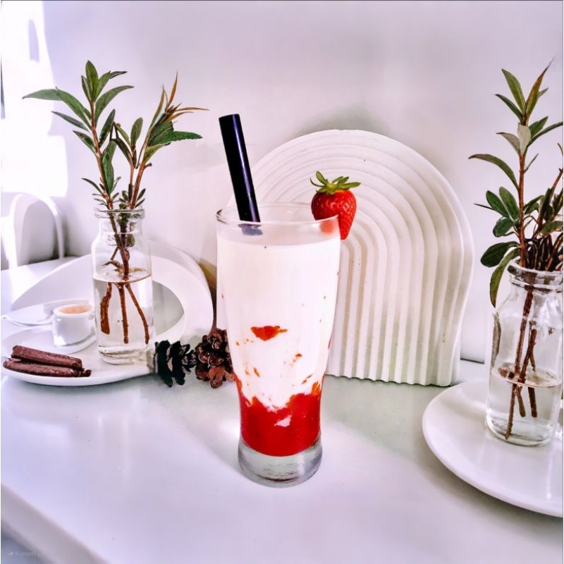 

Korean Strawberry Milk 100% Natural Drink [PENGIRIMAN INSTANT]