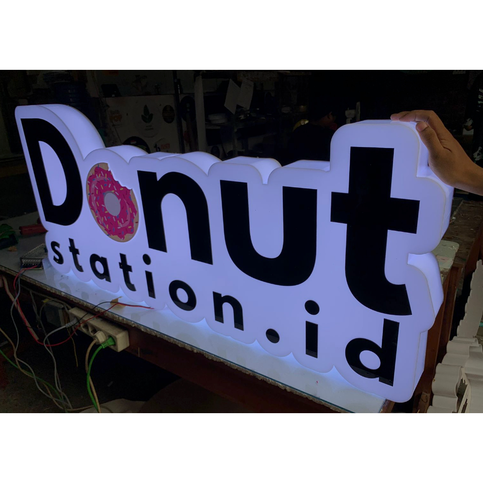 NEON BOX CUSTOM AKRILIK LED