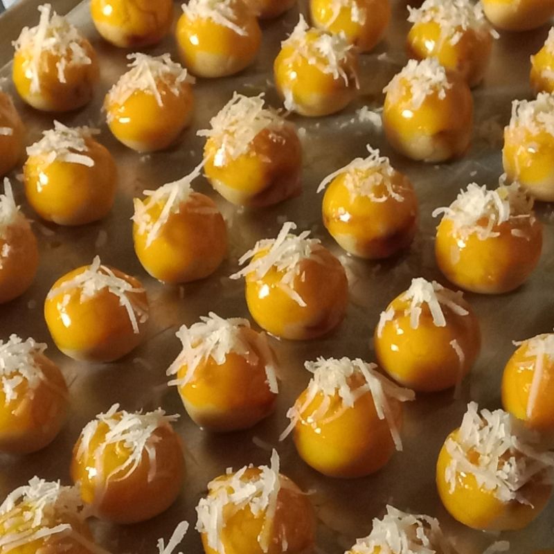 

Nastar keju ukuran toples 500ml