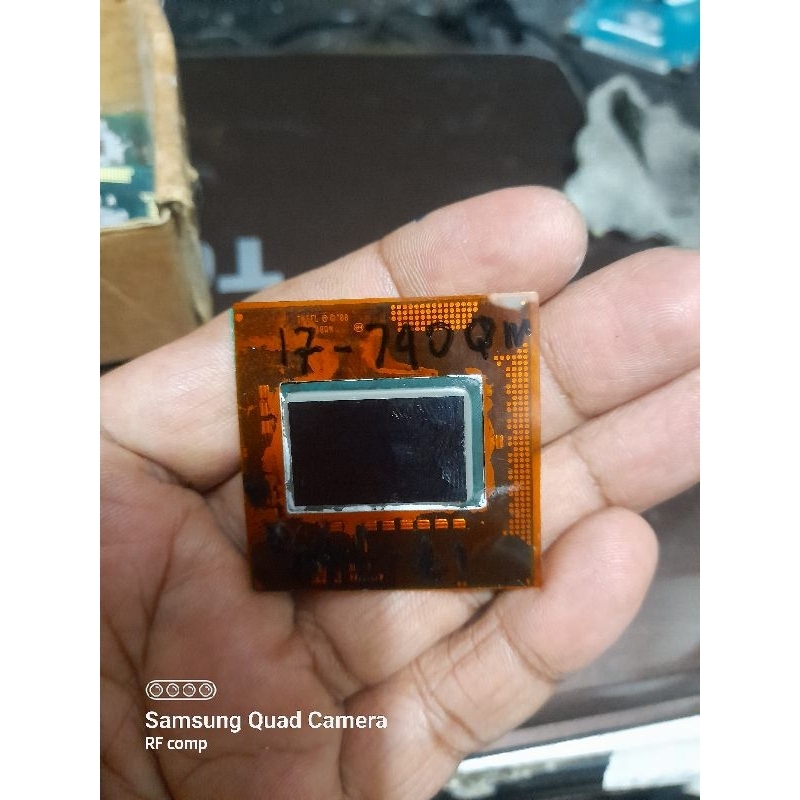 prosesor laptop core i7-740qm gen 1